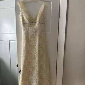 David’s Bridal “trumpet” gown